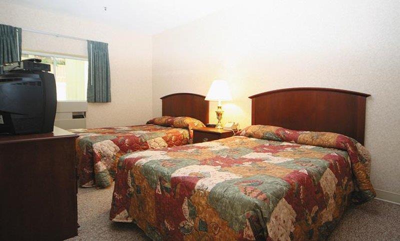 Sandwich Lodge & Resort Room photo